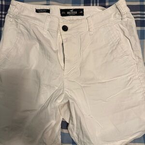 Hollister White Flat Front Shorts Classic Cotton Design
